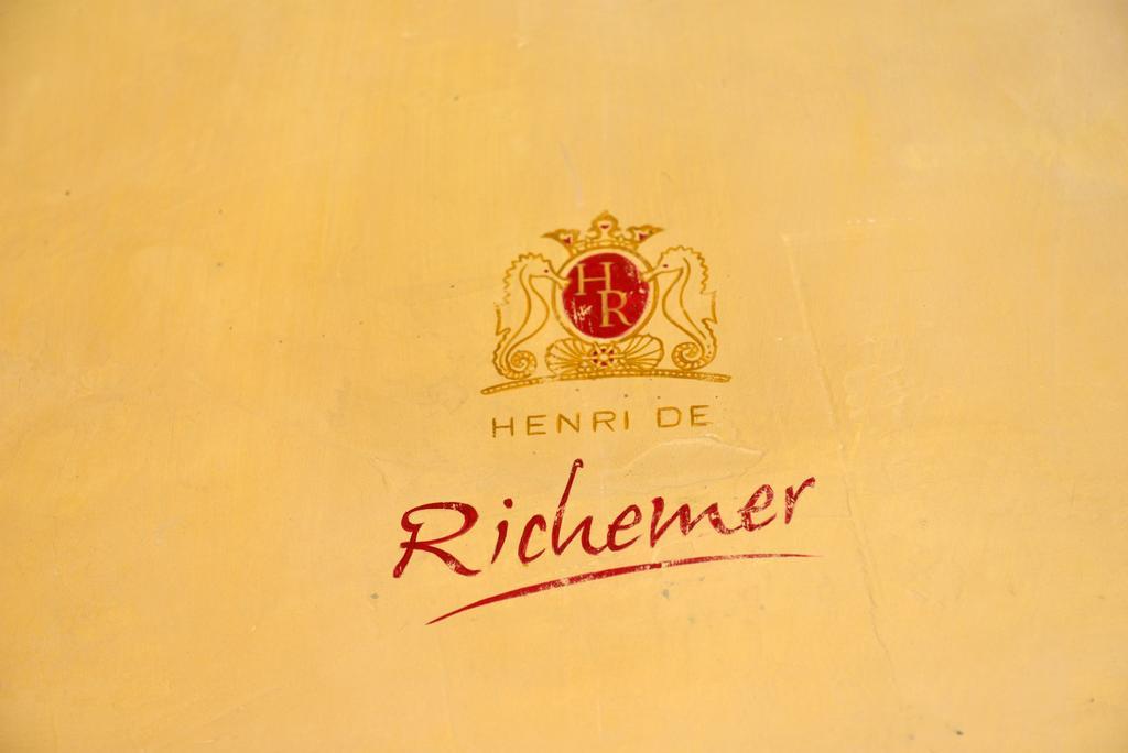 Rue Galilee Bed & Breakfast Marseillan  Bagian luar foto